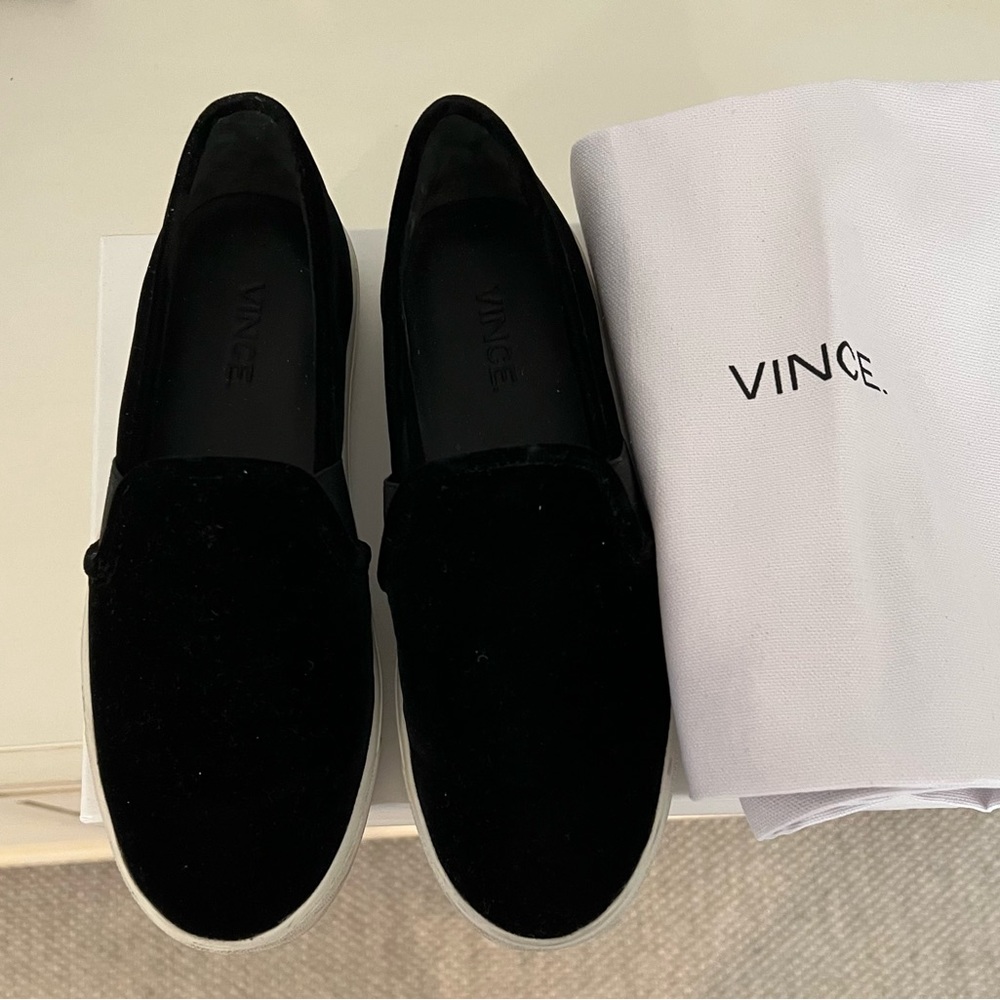 Vince Black Velvet slip on sneaker